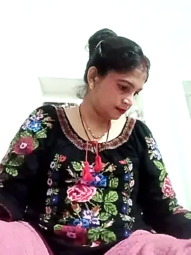 Chhaya hot online show from 10-28-25, 02:26