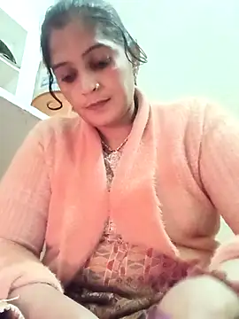 Snapshot of Chhaya_hot chatting on 12-22-25, 03:31 Chhaya hot online show from 12-22-25, 03:31