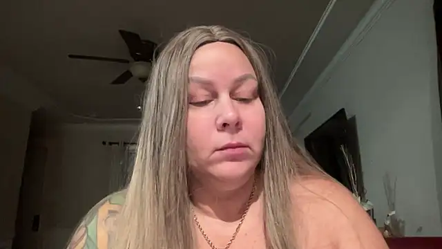 number1slut online show from 02-11-26, 12:32