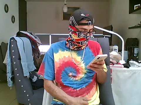 Jaleale33 online show from 04-21-26, 06:34
