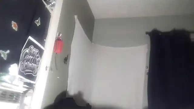 kaylikinky online show from 12-17-25, 05:24