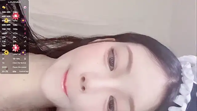 MM-feifei online show from 10-17-25, 02:19