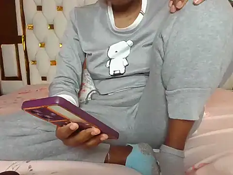 Nodia32 online show from 09-24-25, 11:30