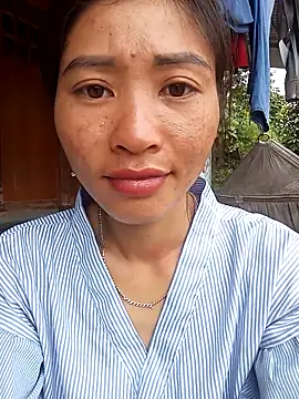 Phuongphuongg online show from 10-08-25, 03:04