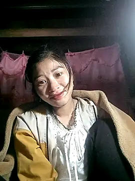 Phuongphuongg online show from 11-13-25, 02:43