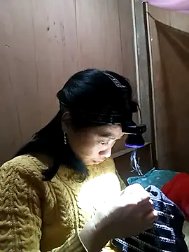 Phuongphuongg online show from 12-20-25, 12:56