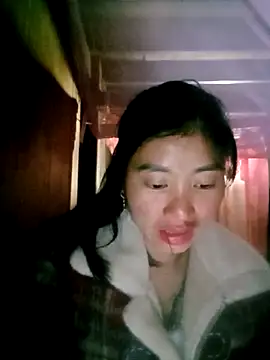 Phuongphuongg online show from 12-21-25, 05:36