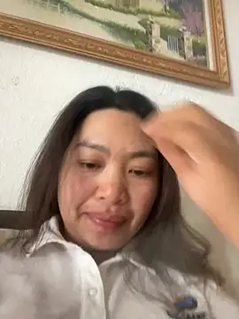 Nhung584 online show from 11-06-25, 07:09