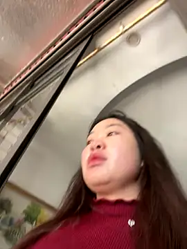 Nhung584 online show from 12-01-25, 01:32