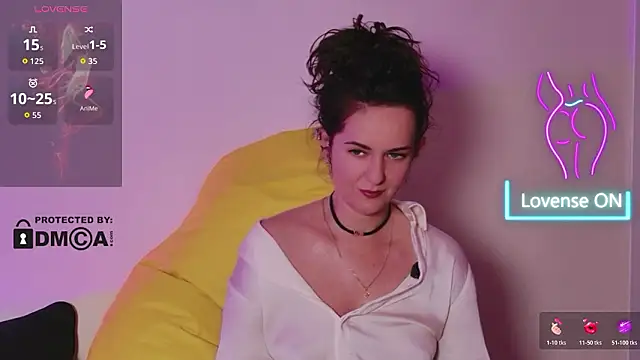 Witch in Silk online show from 03-27-26, 08:30