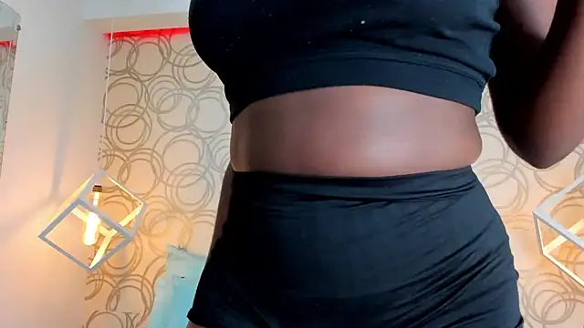 DahianaLopez  online show from 03-08-26, 12:31