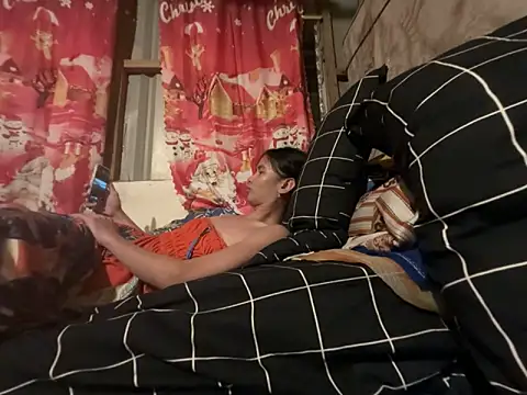 Snapshot of asya_chris chatting on 01-06-26, 10:41 asya chris online show from 01-06-26, 10:41