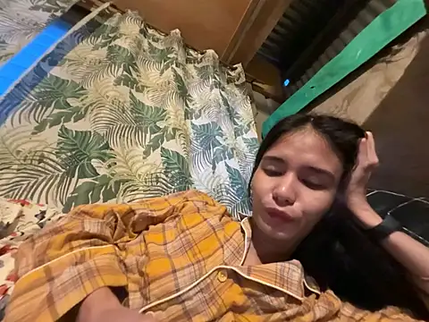 Snapshot of asya_chris chatting on 02-22-26, 09:52 asya chris online show from 02-22-26, 09:52