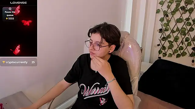 Nathaly ds online show from 10-23-25, 07:45