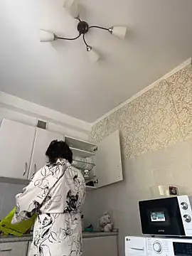 Snapshot of Kiravix chatting on 10-02-25, 05:36 Kiravix online show from 10-02-25, 05:36