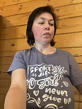 Kiravix online show from 02-06-26, 08:56