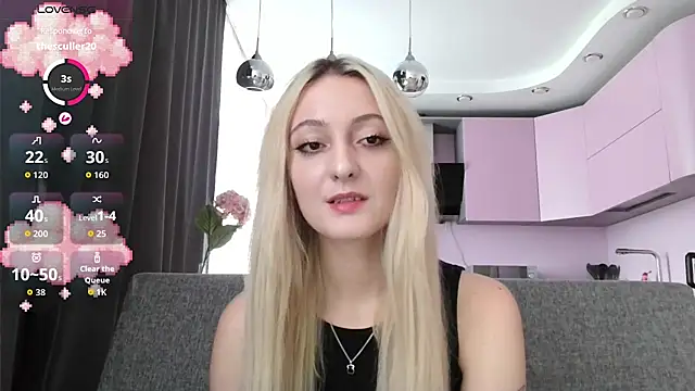 white liillyy online show from 09-13-25, 12:16