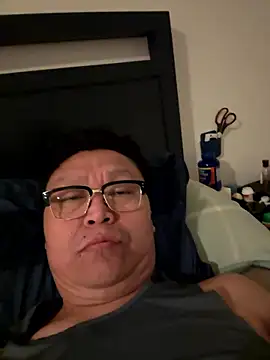 Snapshot of tashaninlife chatting on 01-19-26, 12:14 tashaninlife online show from 01-19-26, 12:14