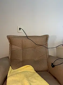 MarianaNinfa online show from 11-28-25, 09:50