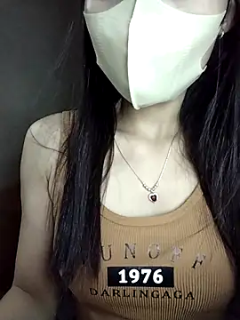 Snapshot of Windy_sexyy chatting on 09-23-25, 04:32 Windy sexyy online show from 09-23-25, 04:32