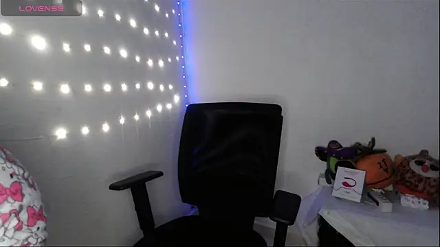 Sey pretty online show from 09-20-25, 03:40