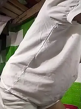 tdtd98 online show from 12-17-25, 04:07