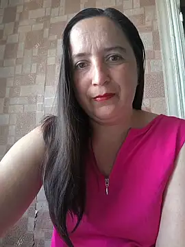 Snapshot of EvelinCutex chatting on 06-12-26, 07:07 EvelinCutex online show from 06-12-26, 07:07