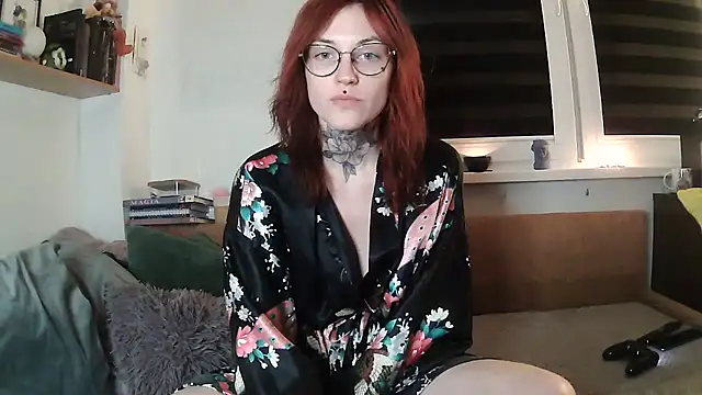 Zelesuida online show from 11-02-25, 07:27