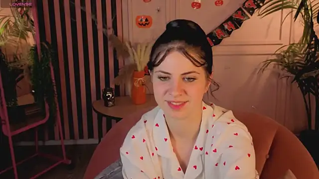 Wander Waves online show from 11-01-25, 08:44