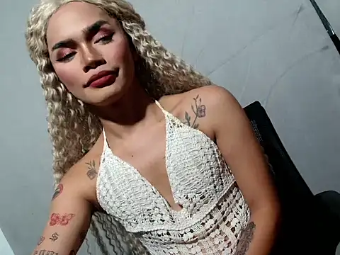 hugecockbabe online show from 03-23-26, 09:46