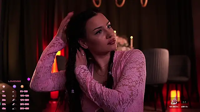 Snapshot of MaryHols chatting on 09-29-25, 05:07 MaryHols online show from 09-29-25, 05:07