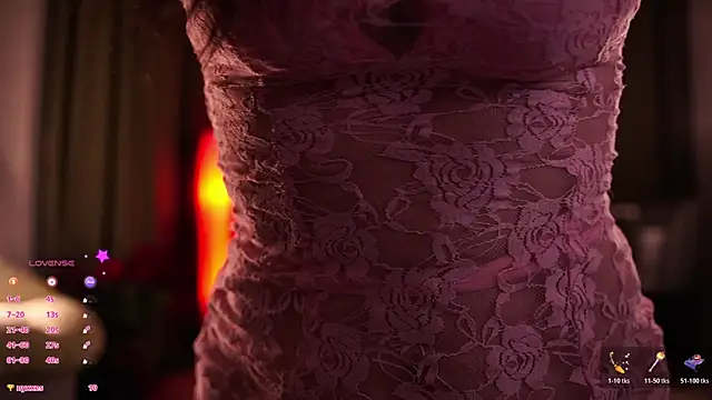 Snapshot of MaryHols chatting on 11-22-25, 04:17 MaryHols online show from 11-22-25, 04:17