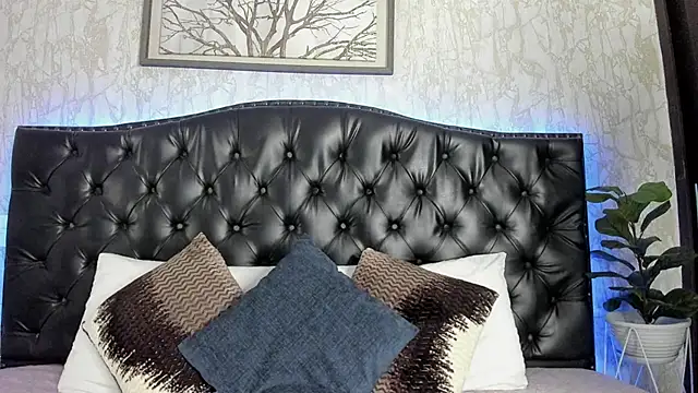 ScarletTorres online show from 09-08-25, 05:12