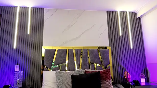 ScarletTorres online show from 04-07-26, 07:25