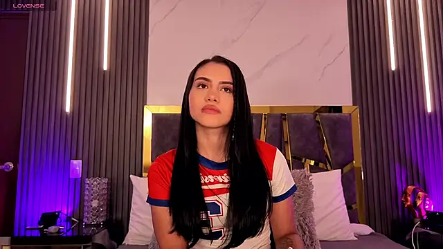 ScarletTorres online show from 04-15-26, 06:26