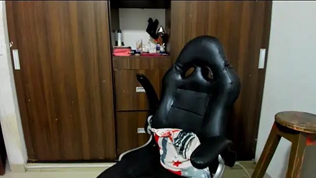 miss bigcockts online show from 11-26-25, 01:23