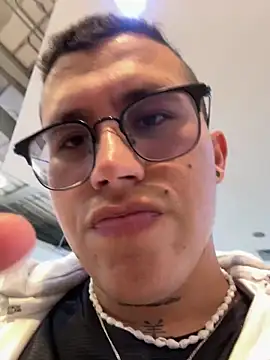 Kurtxxx22 online show from 04-08-26, 06:52