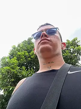 Kurtxxx22 online show from 04-10-26, 07:40