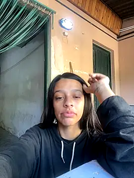 Snapshot of Evermorre chatting on 11-26-25, 10:05 Evermorre online show from 11-26-25, 10:05