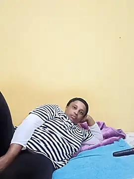 Snapshot of Prettyboobiesx chatting on 01-14-26, 10:14 Prettyboobiesx online show from 01-14-26, 10:14