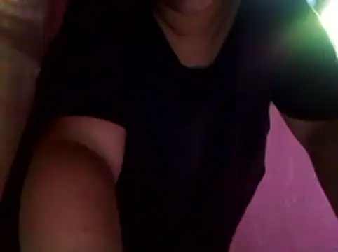 Snapshot of Jeel_2012 chatting on 10-25-25, 02:08 Jeel 2012 online show from 10-25-25, 02:08