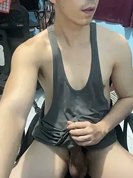 Snapshot of ieat_monsters chatting on 02-20-26, 10:38 ieat monsters online show from 02-20-26, 10:38