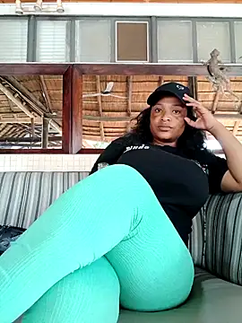 Sweetbxxx24 online show from 03-30-26, 12:50