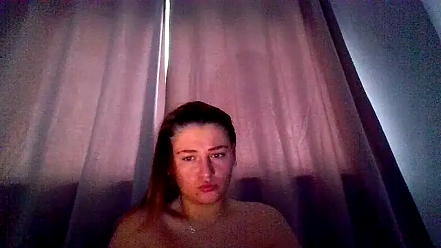 RUBY-ROSE-SWINGS online show from 11-13-25, 07:51