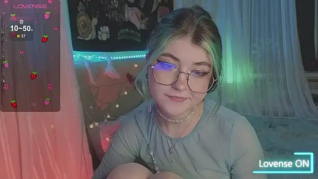 Miko Meow online show from 02-12-26, 07:20