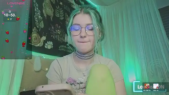 Miko Meow online show from 03-18-26, 03:37