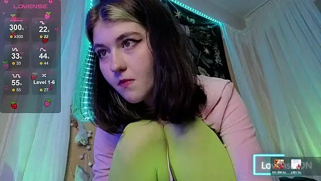 Snapshot of Miko_Meow chatting on 06-01-26, 05:36 Miko Meow online show from 06-01-26, 05:36
