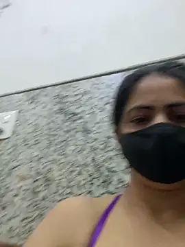 Snapshot of SashaPatel chatting on 06-06-26, 01:43 SashaPatel online show from 06-06-26, 01:43