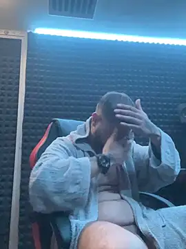Snapshot of kashume- chatting on 06-17-26, 04:19 kashume- online show from 06-17-26, 04:19