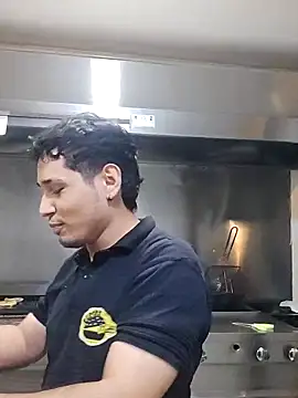 LordValdomero-00 online show from 12-02-25, 01:33